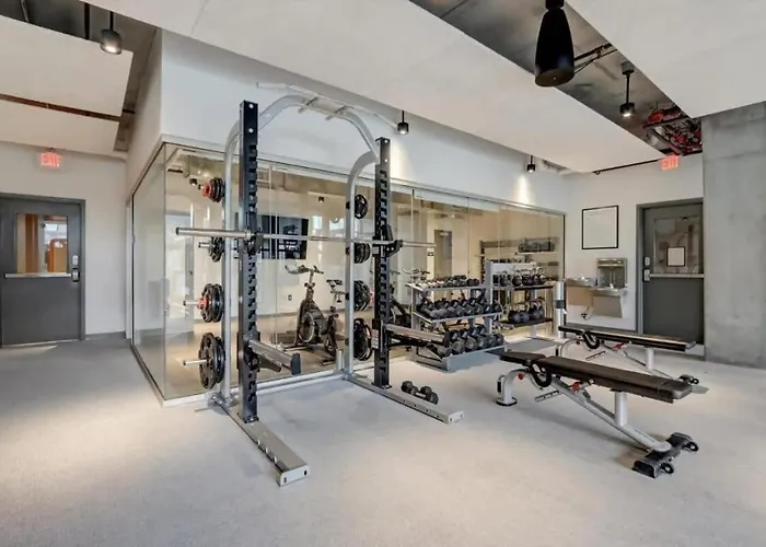 Boulevard Highrise Stu Sky Pool Parking Gym 18 * Phoenix