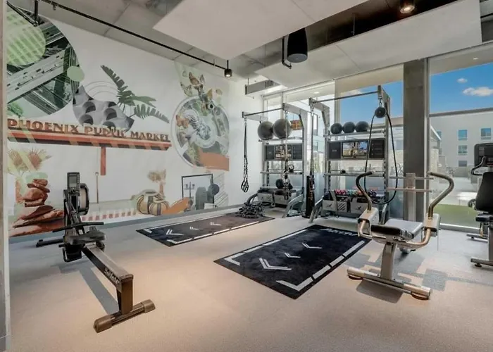 Boulevard Highrise Stu Sky Pool Parking Gym 18 Phoenix